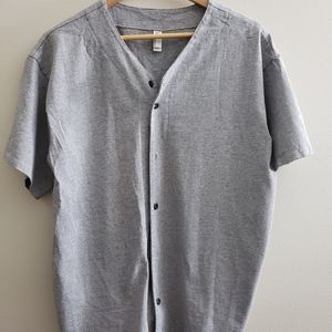 Grey baseball jersey